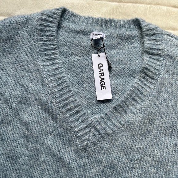 Garage sweater NWT - Picture 2 of 6